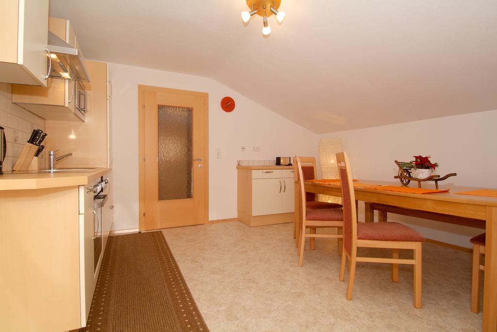 Gaestehaus Wanker Ehrwald Chambre photo