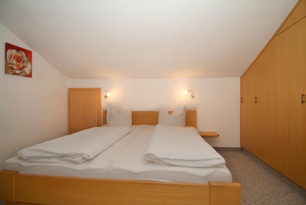 Gaestehaus Wanker Ehrwald Chambre photo