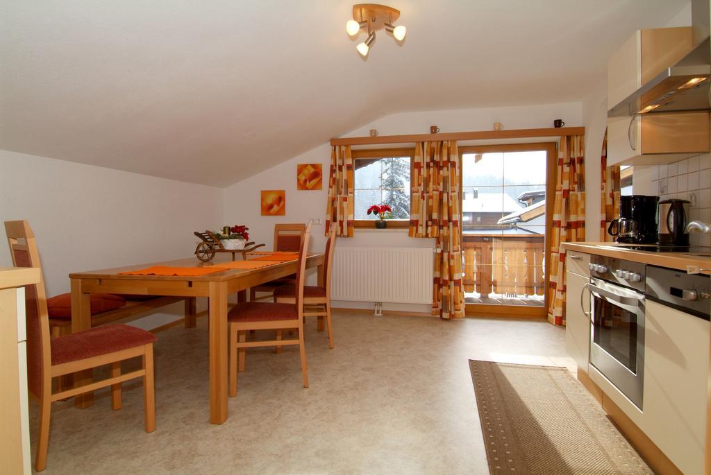 Gaestehaus Wanker Ehrwald Chambre photo